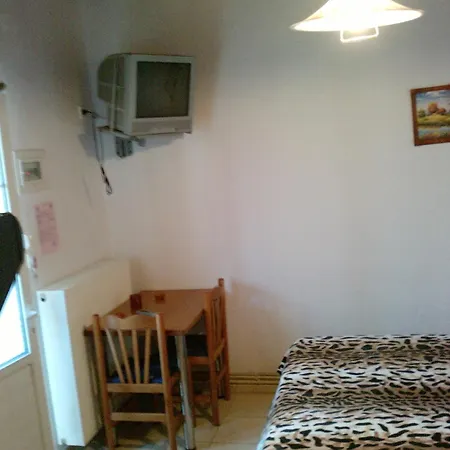 Agnandi Apartment *