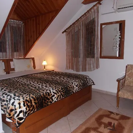 Agnandi Apartment